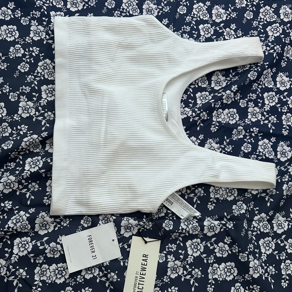 Forever 21 White Fitted Sleeveless Crop Top